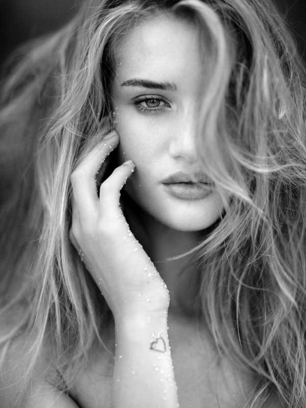 罗西·汉丁顿-惠特莉/Rosie Huntington-Whiteley-2-77